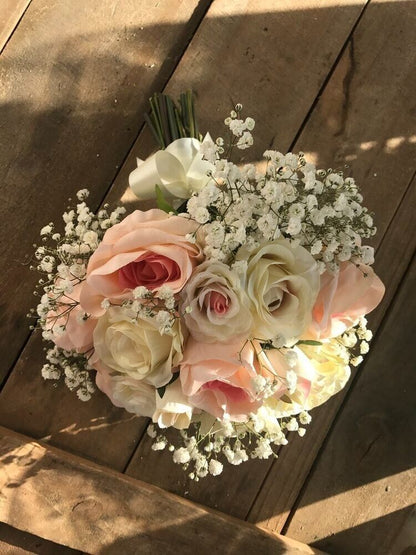 Rachel Round Hand Tie Silk Bridal Bouquet