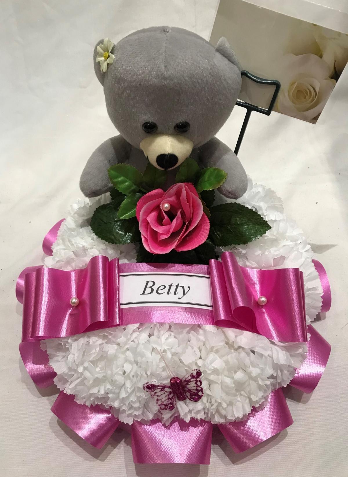 Teddy Wreath Ring Tribute