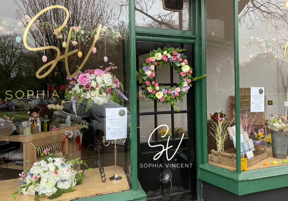 Shop Window Wreath Rose