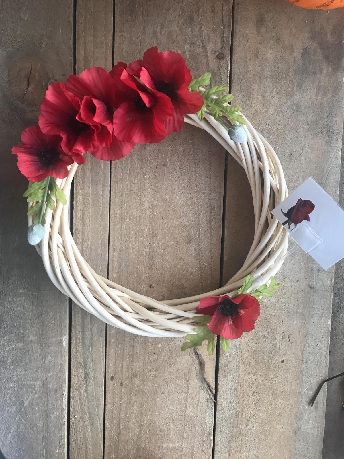 Poppy Wreath Ring Rememberance Day Wicker Tribute