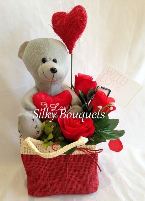 2600 Teddy Bear Bag Valentines Day