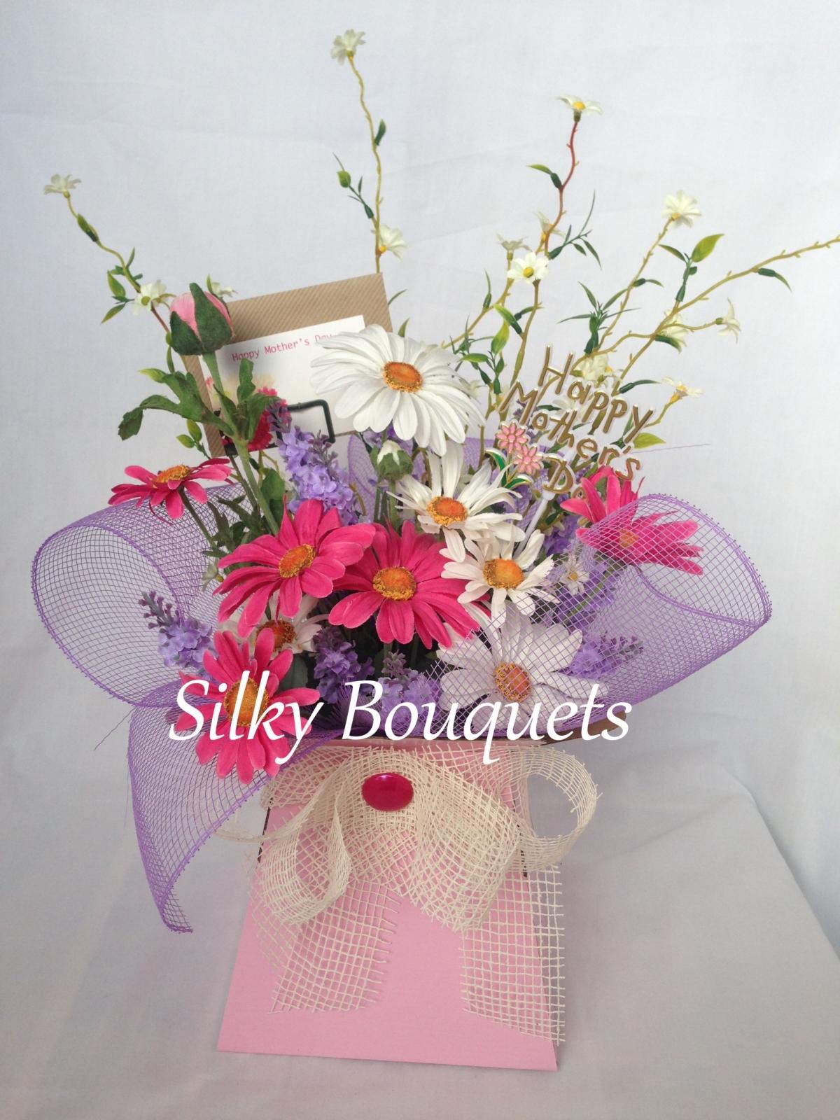 Pink Mothers Day Box